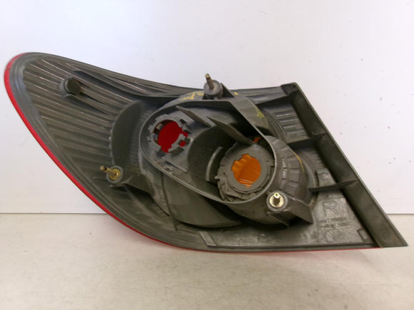 2003 Toyota Corolla Passenger RH Outer Quarter Panel Tail Light OEM