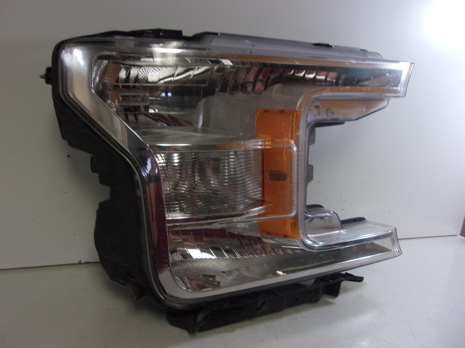 2018 2019 2020 Ford F150 Passenger Rh Halogen Headlight OEM - 0