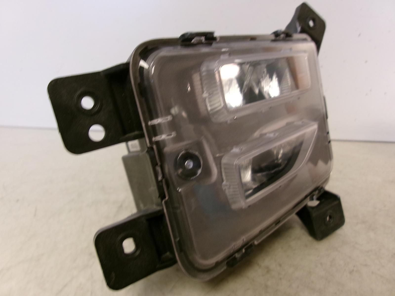 2023 2024 Kia Telluride Driver Lh LED Fog Light OEM - 0