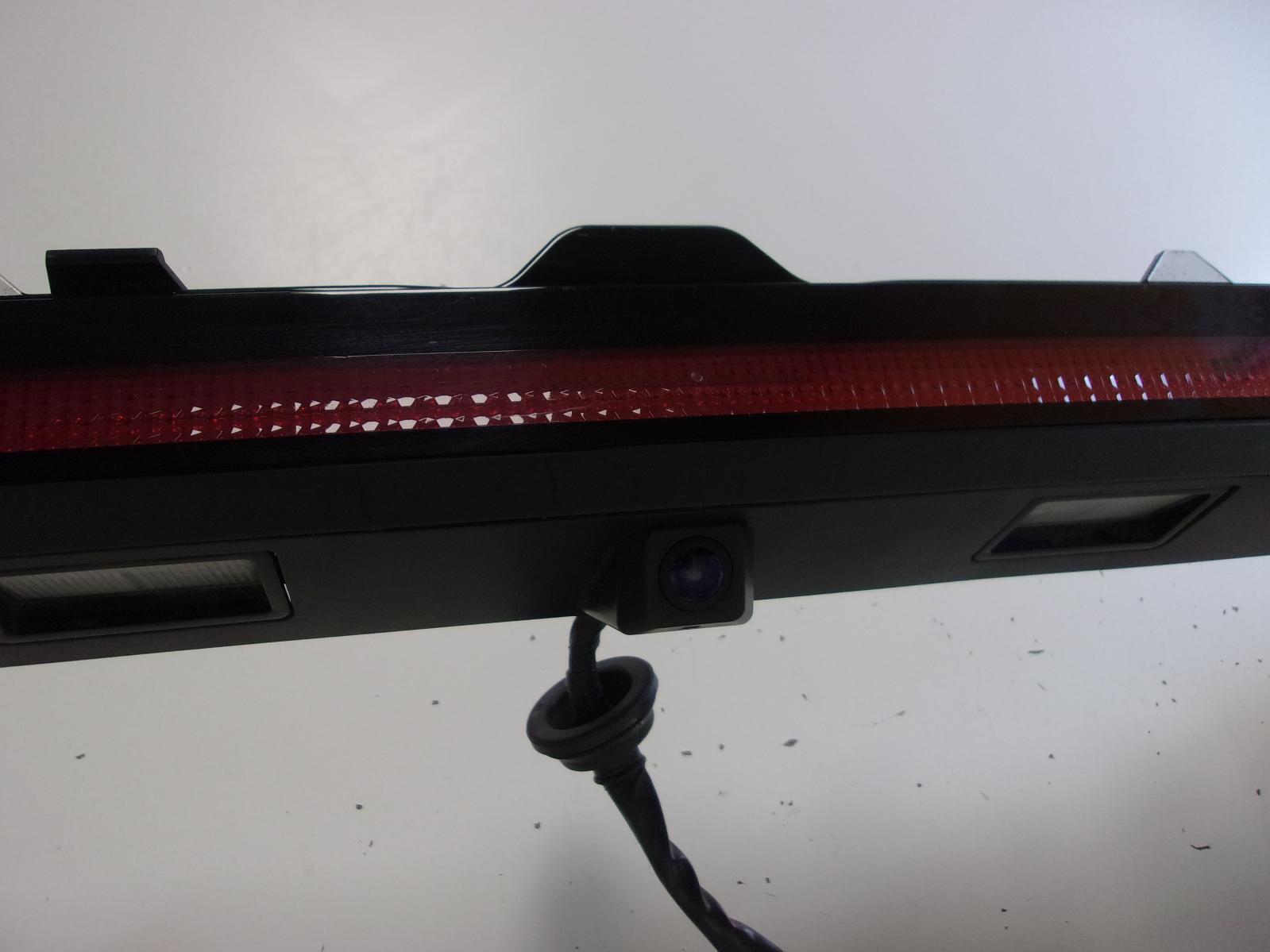 2022-2024 Hyundai Tucson Rear Center Liftgate Mounted LED Tail Light Bar OEM