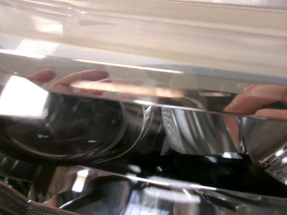 2017 2018 2019 Toyota Tacoma Passenger Rh Headlight W/ Led W/ Black Bezel OEM