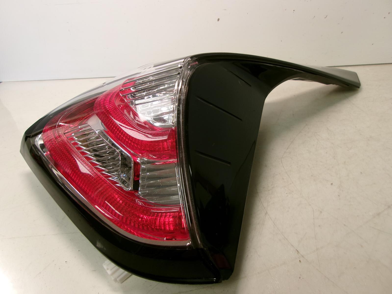 2015 2016 2017 2018 Nissan Murano Driver Lh Inner Lift Gate Tail Light OEM