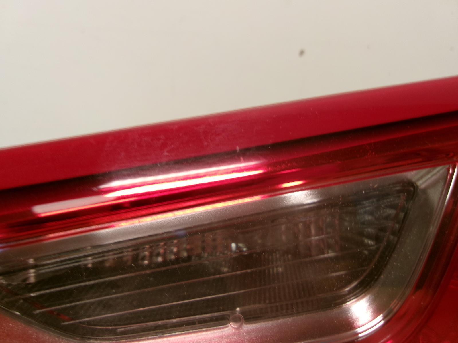 2016 -2023 Chevrolet Malibu Passenger Rh Inner Lid Incandescent Tail Light OEM - 0