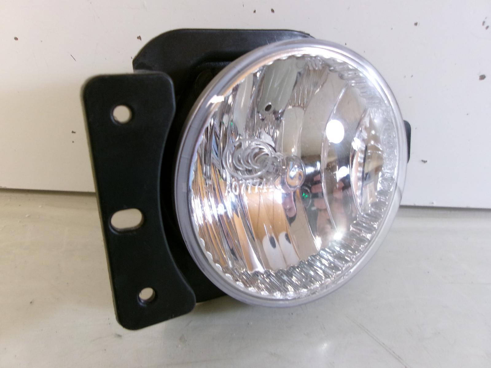 2019 2020 2021 2022 2023 Jeep Wrangler  Driver Lh Halogen Fog Light OEM - 0