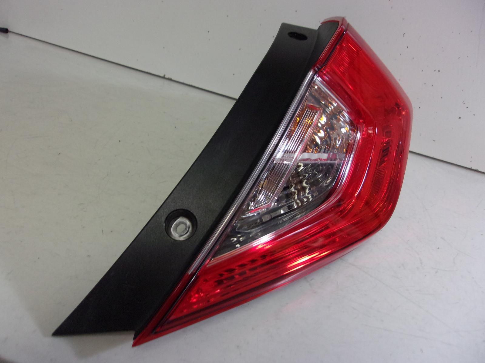 2016 - 2021 Honda Civic Sedan Passenger Rh Quarter Panel Tail Light OEM - 0