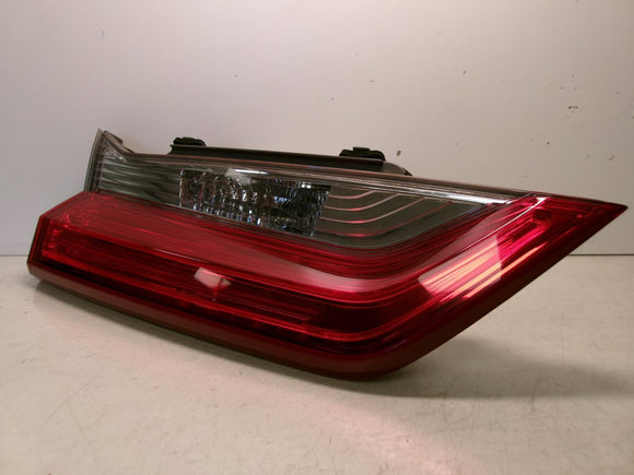 2017 2018 2019 Honda Cr-v Driver Lh Inner Lid Tail Light OEM