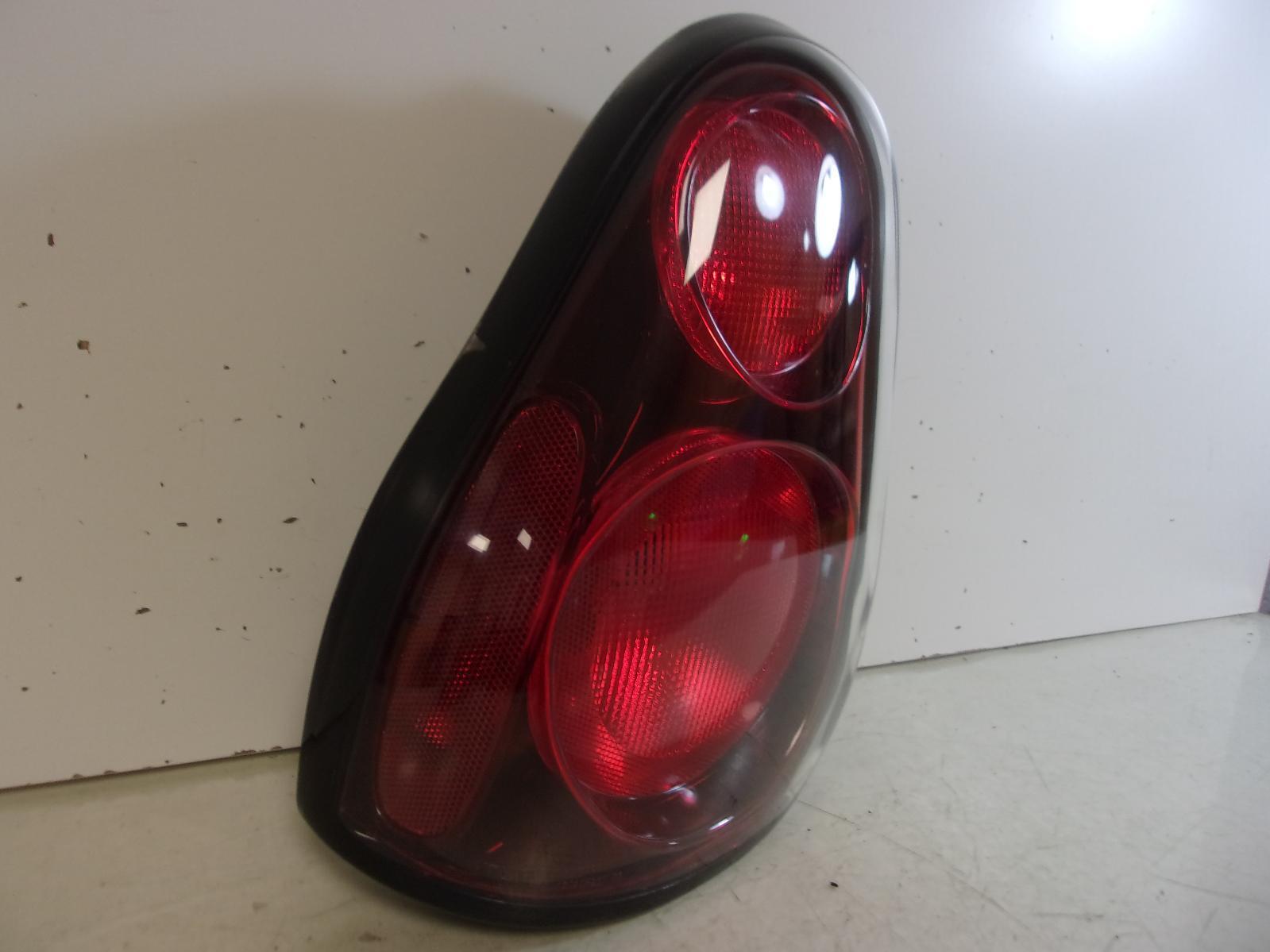 2000 - 2005 Chevrolet Monte Carlo Driver LH Quarter Panel Tail Light OEM - 0