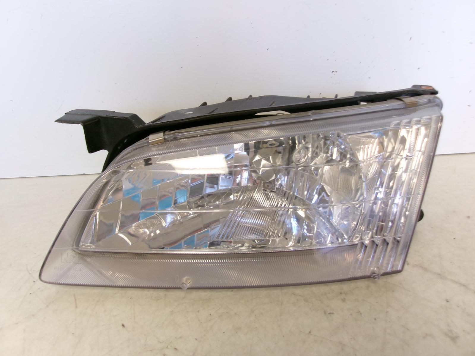 1998 1999 Nissan Altima Driver Lh Front Halogen Headlight OEM