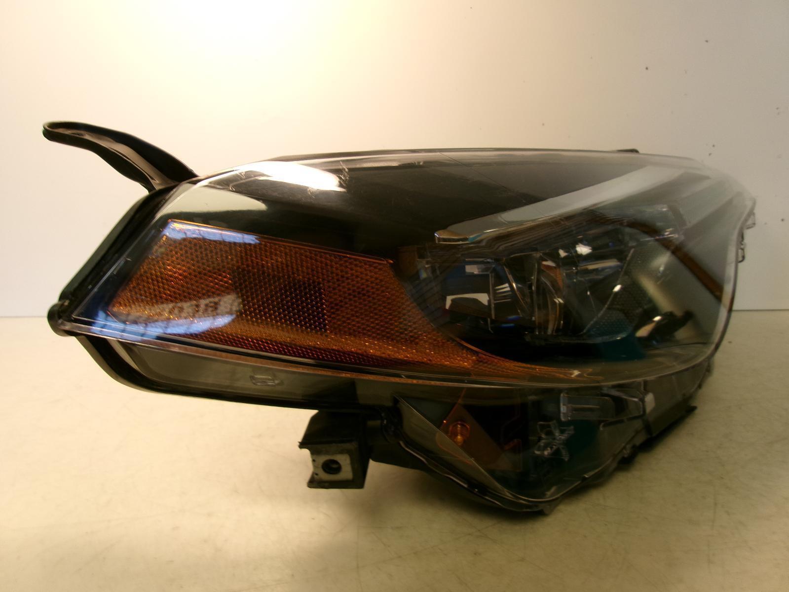 2017 2018 2019 Toyota Corolla Sedan Passenger Rh Bi Led Headlight OEM