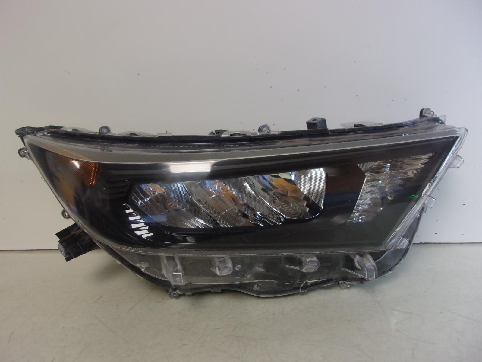 2019 2020 2021 2022 Toyota RAV4 Passenger RH LED Headlight OEM