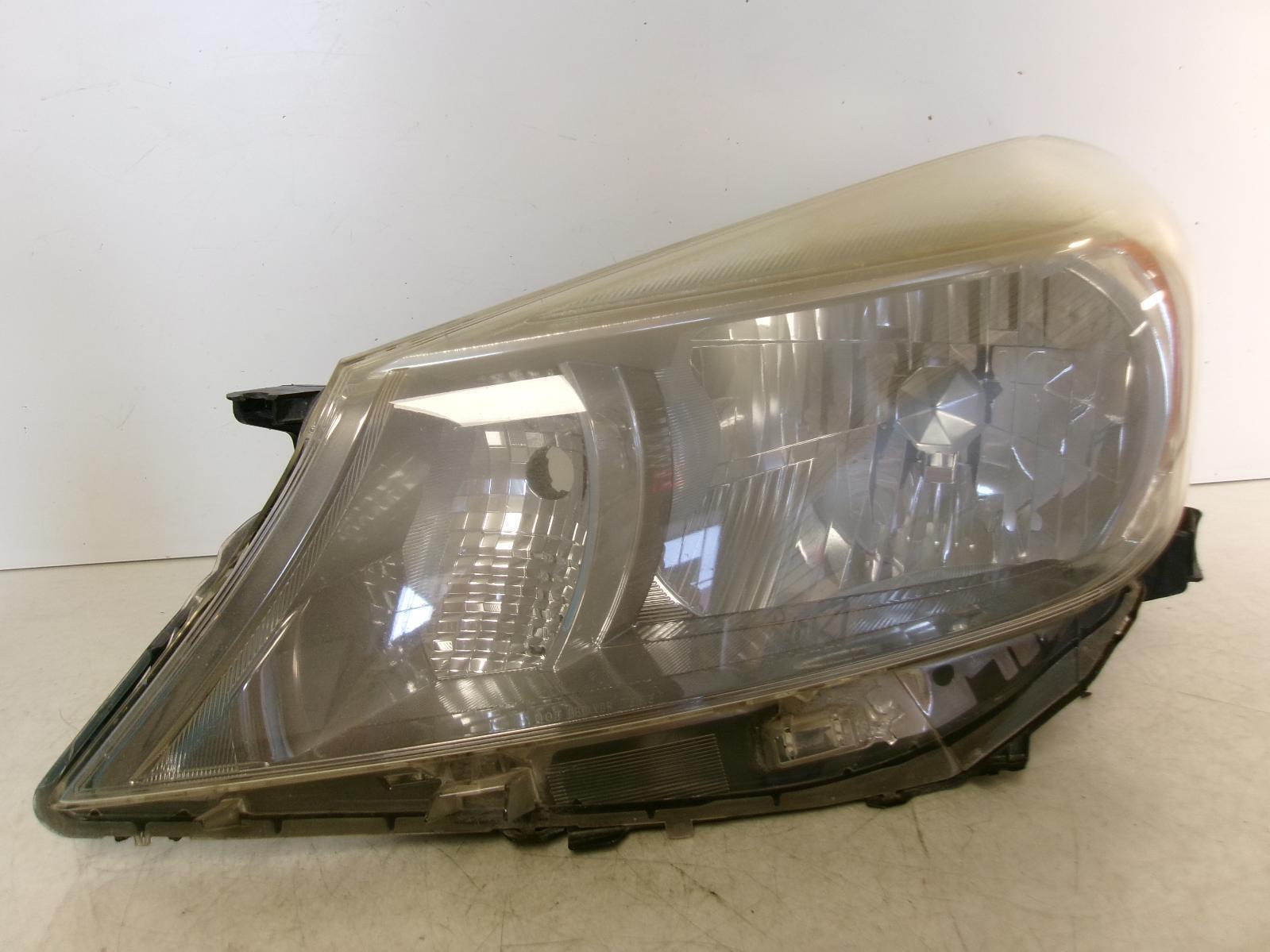 2013 2014 Toyota Yaris Driver Lh Chrome Halogen Headlight OEM