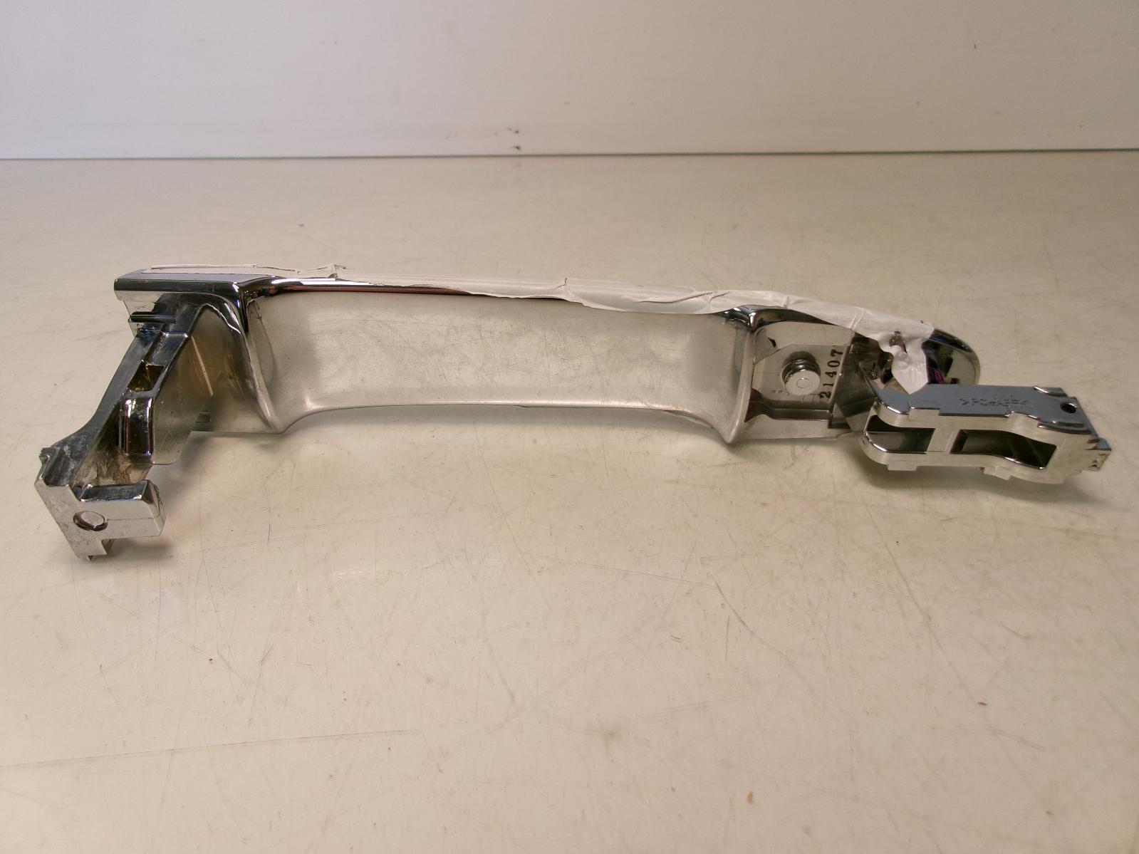 2013 - 2021 Nissan Versa Passenger Rh Outside Door Handle Part# 82640-3BA0A