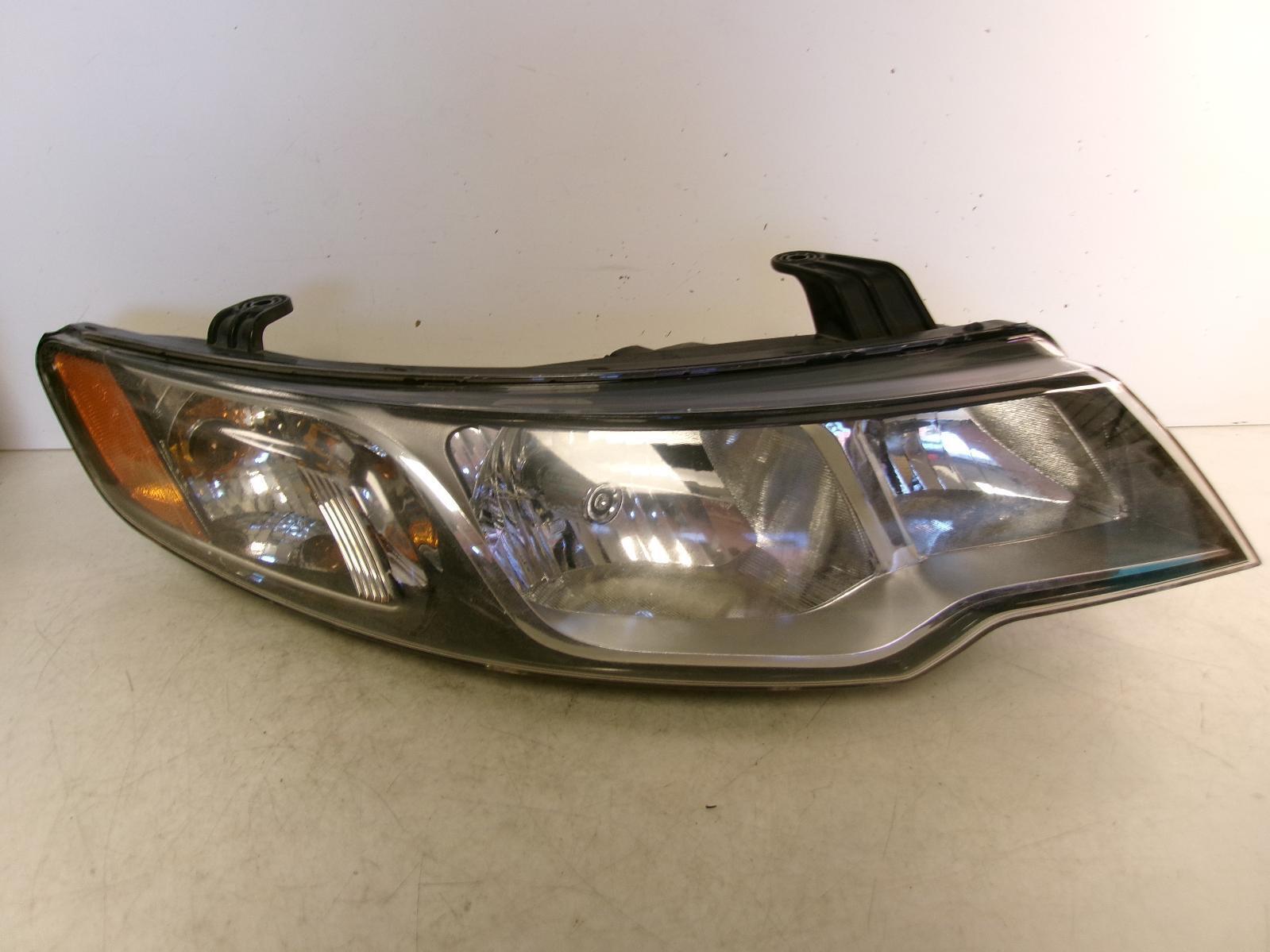 2010 2011 Kia Forte Coupe Passenger RH Halogen Headlight OEM