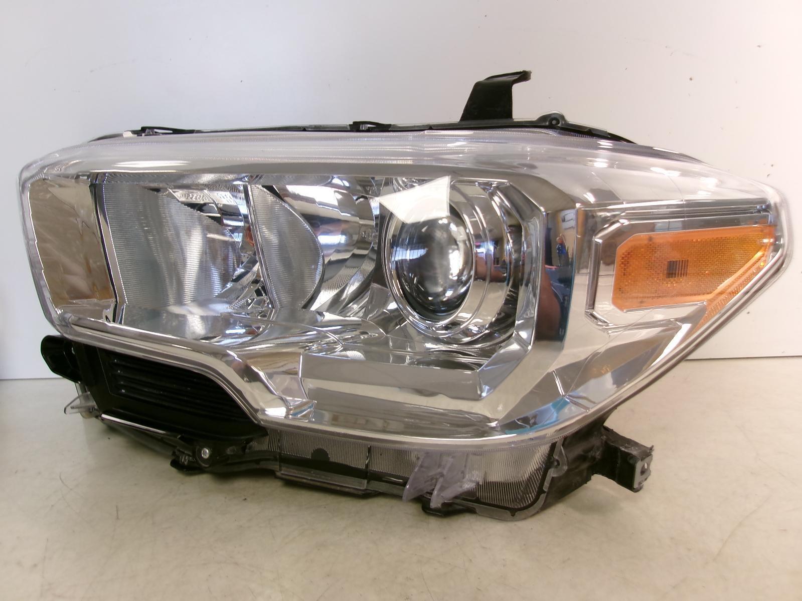 2016 2017 2018 2019 Toyota Tacoma Driver Lh Halogen Headlight W/ Chrome OEM - 0