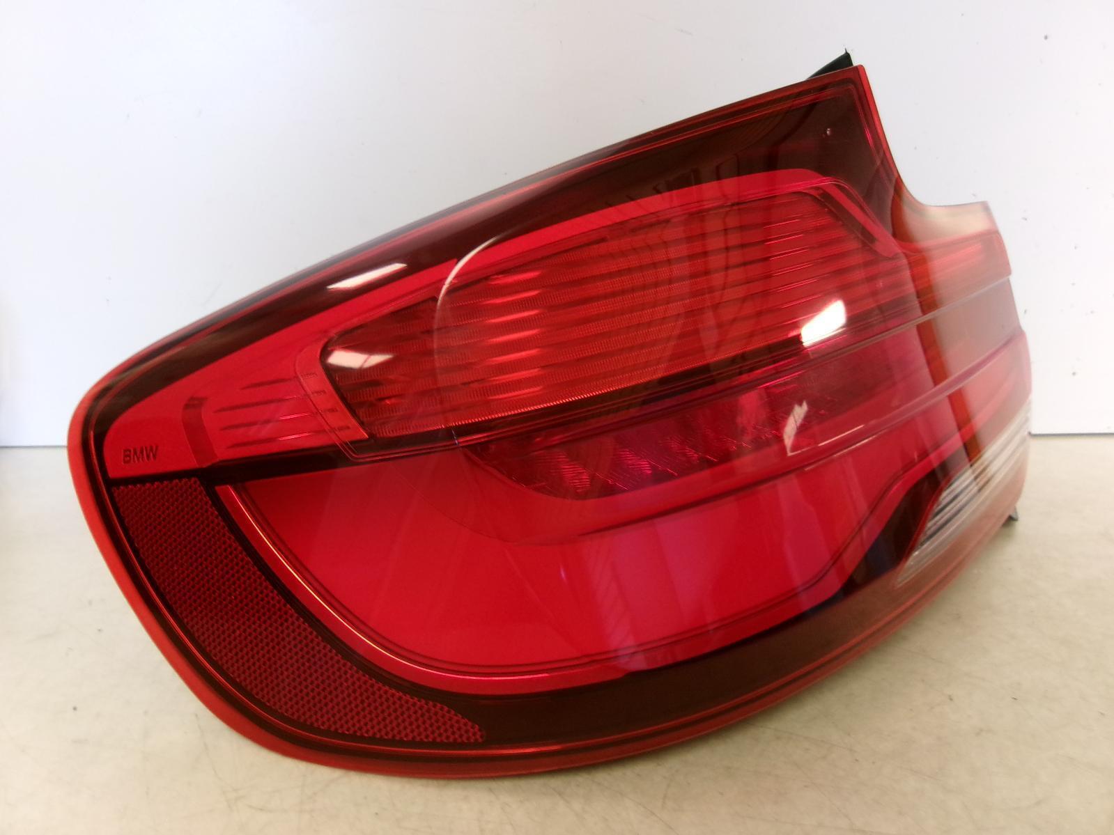 2018 2019 BMW M2 Driver Lh Led Outer Quarter Panel Tail Light OEM