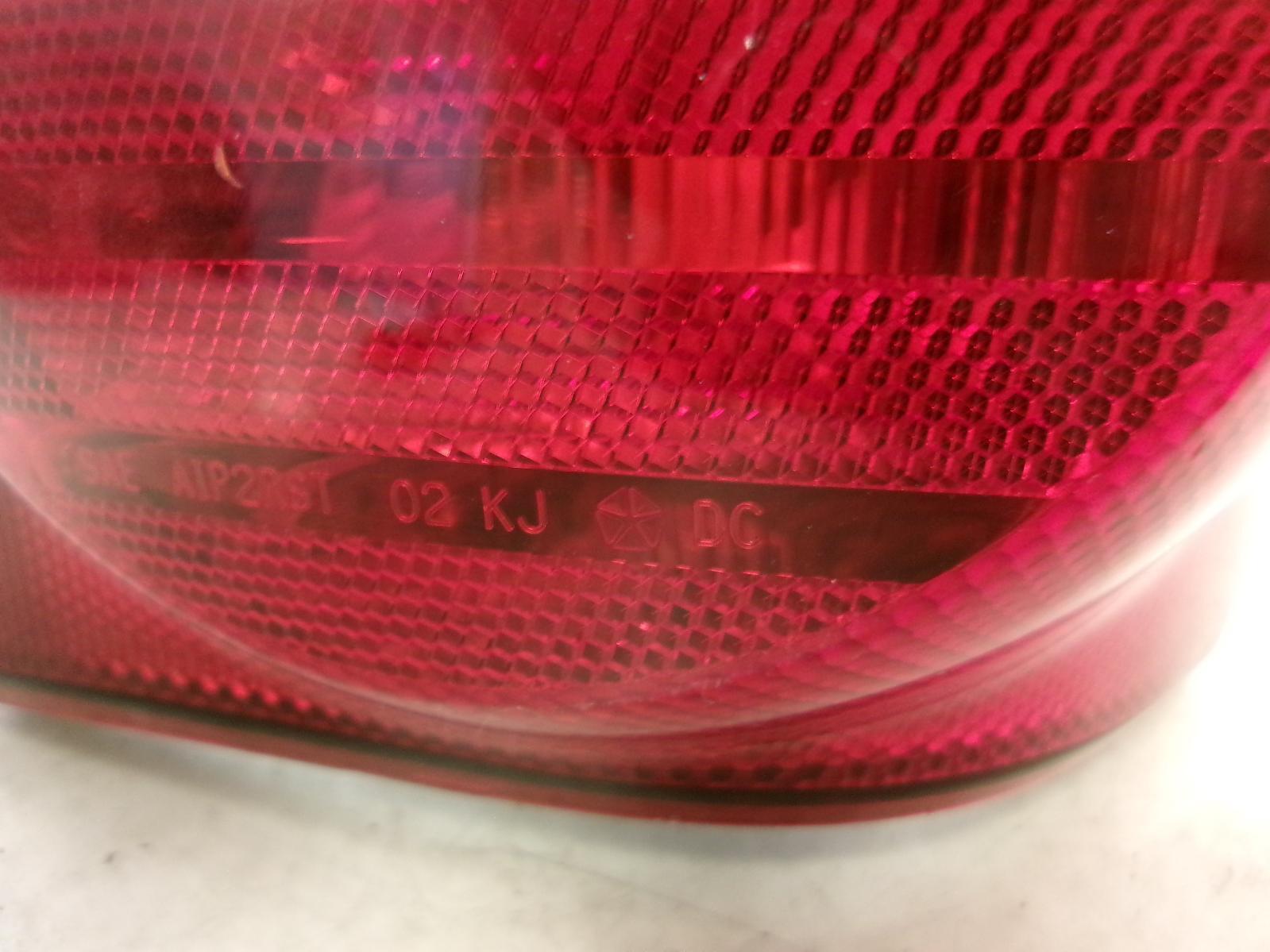 2002 2003 2004 Jeep Liberty Passenger RH Outer Tail Light OEM