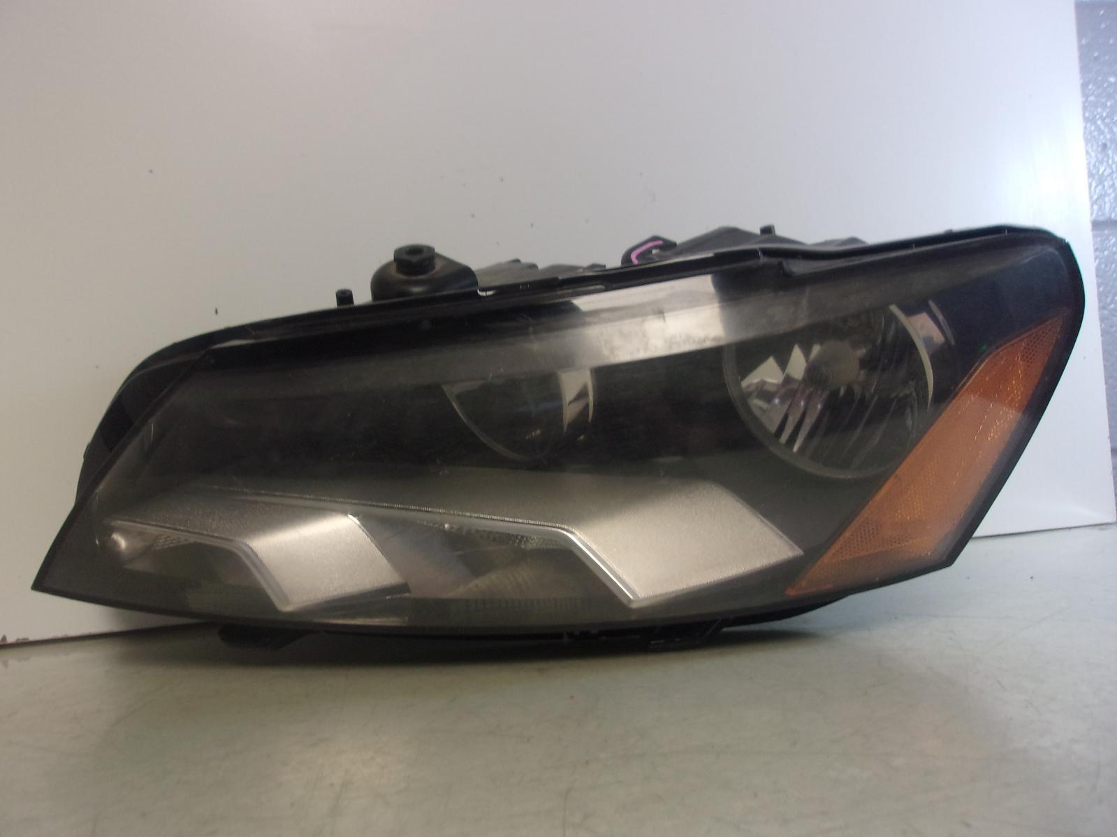 2012 2013 2014 2015 Volkswagen Passat Driver Lh Halogen Headlight OEM