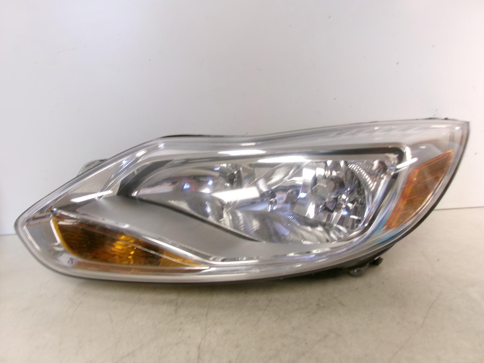 2013 2014 Ford Focus Driver Lh Halogen Chrome Headlight OEM