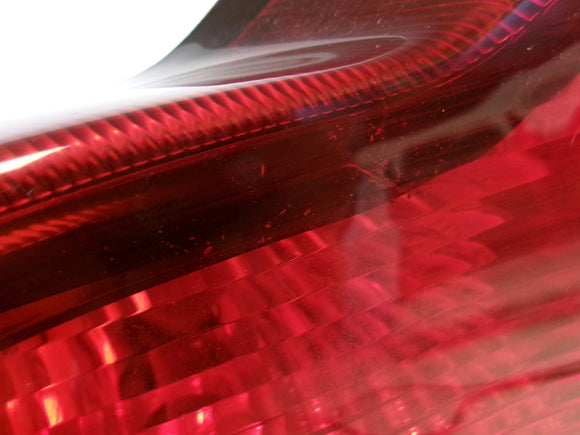 1999 2000 2001 2002 2003 Driver Lh Outer Incandescent Tail Light OEM