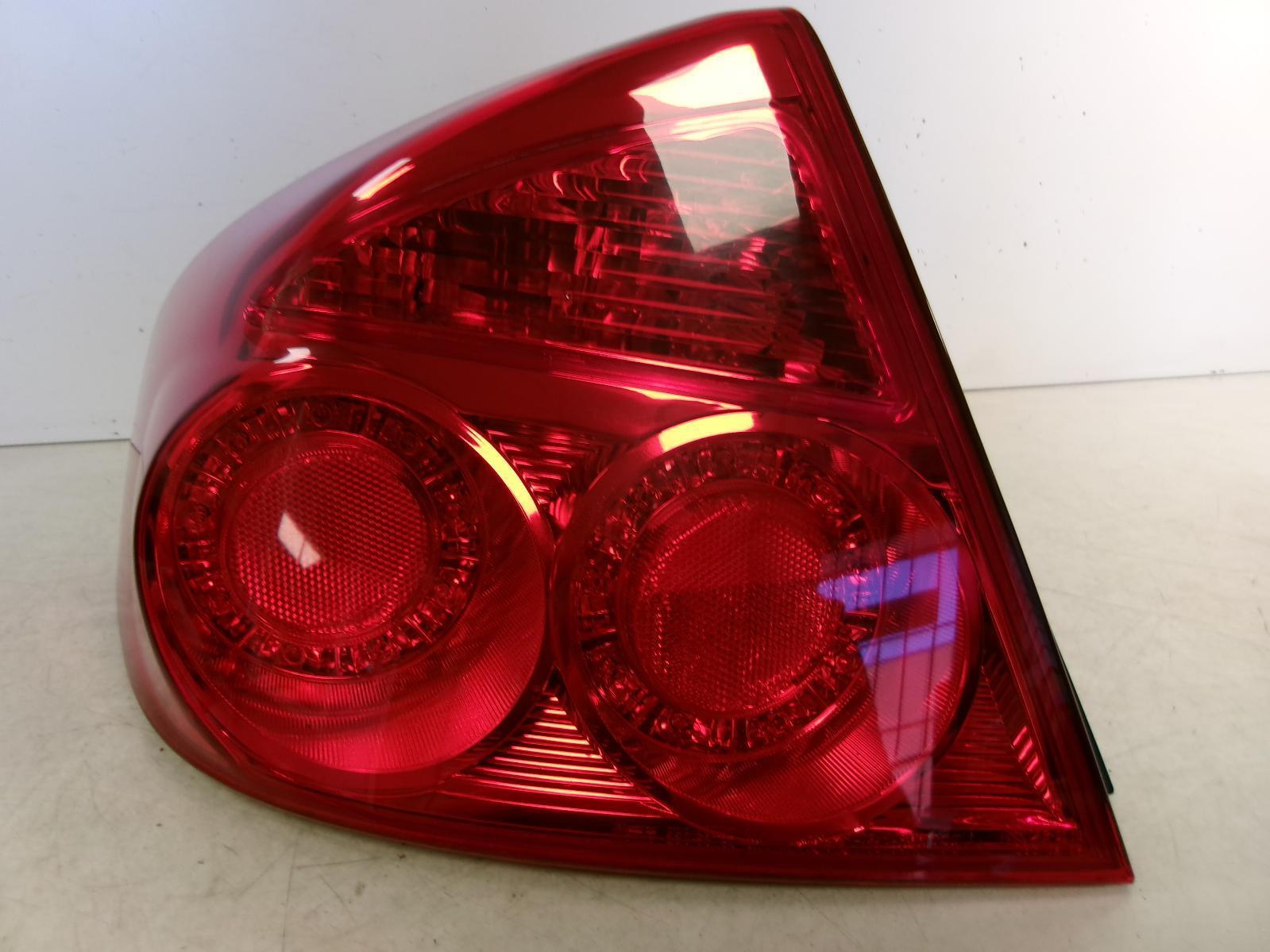 2005 2006 Infiniti G35 Sedan Driver Lh Outer Quarter Panel Tail Light OEM - 0