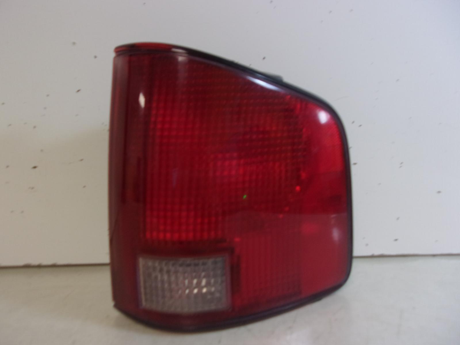 1994 - 2003 Chevrolet S10 /S15 / Sonoma Passenger RH Tail Light OEM