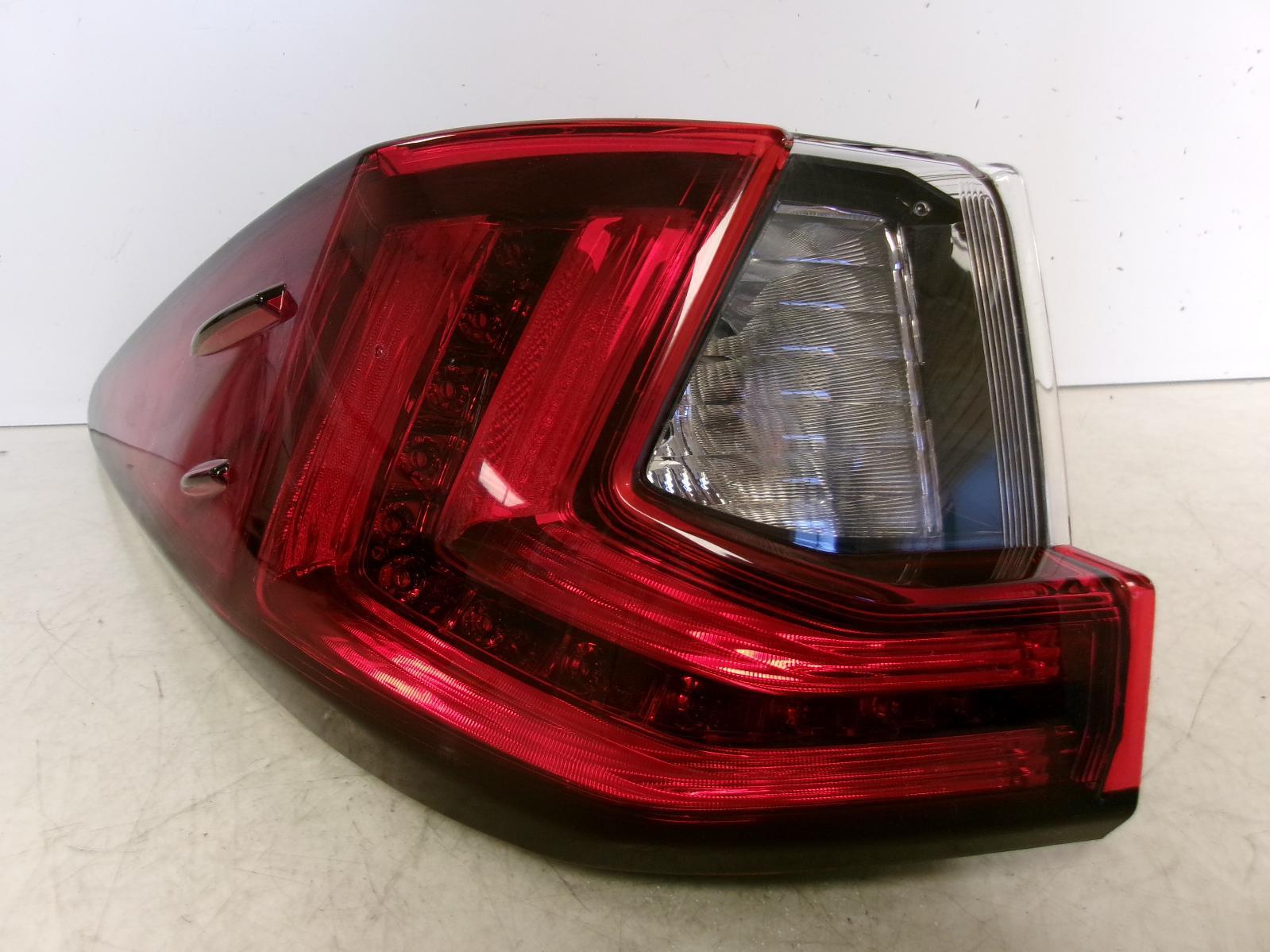 2016-2020 Lexus Rx350 Rx450h Driver Lh Quarter Panel Tail Light OEM