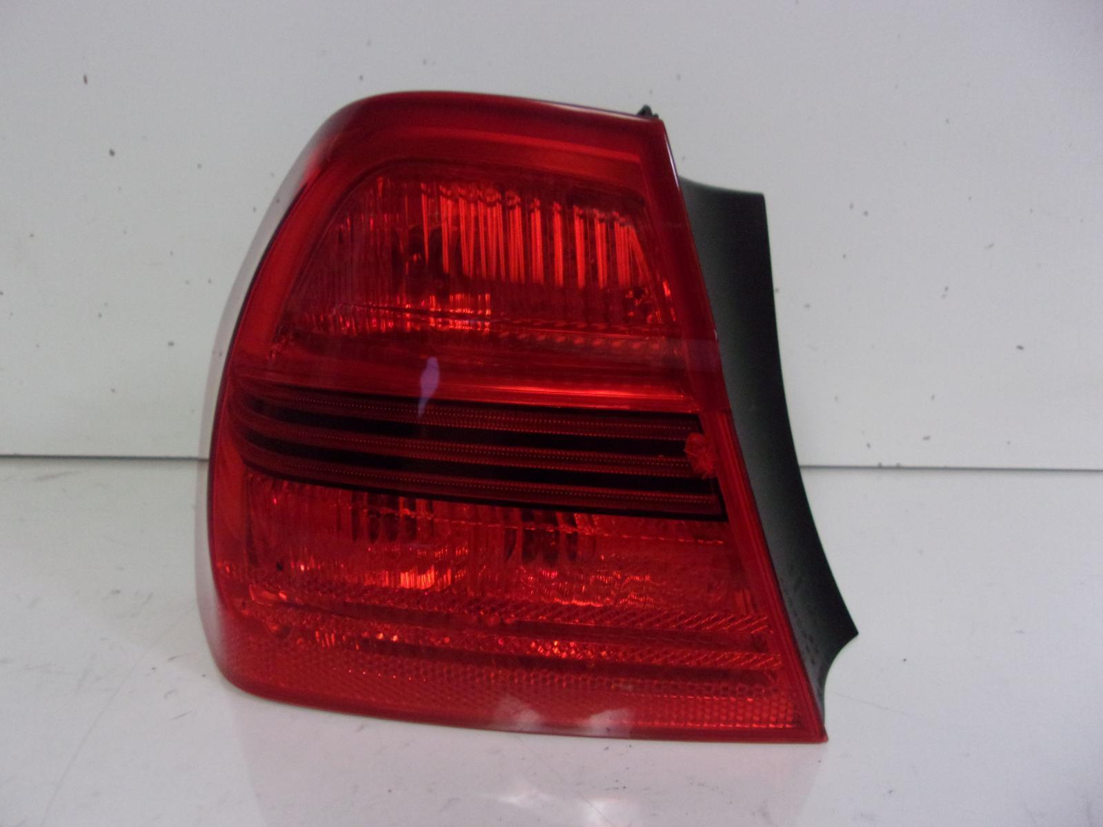 2006 2007 2008 BMW 3-Series Sedan Driver LH Quarter Panel Tail Light OEM