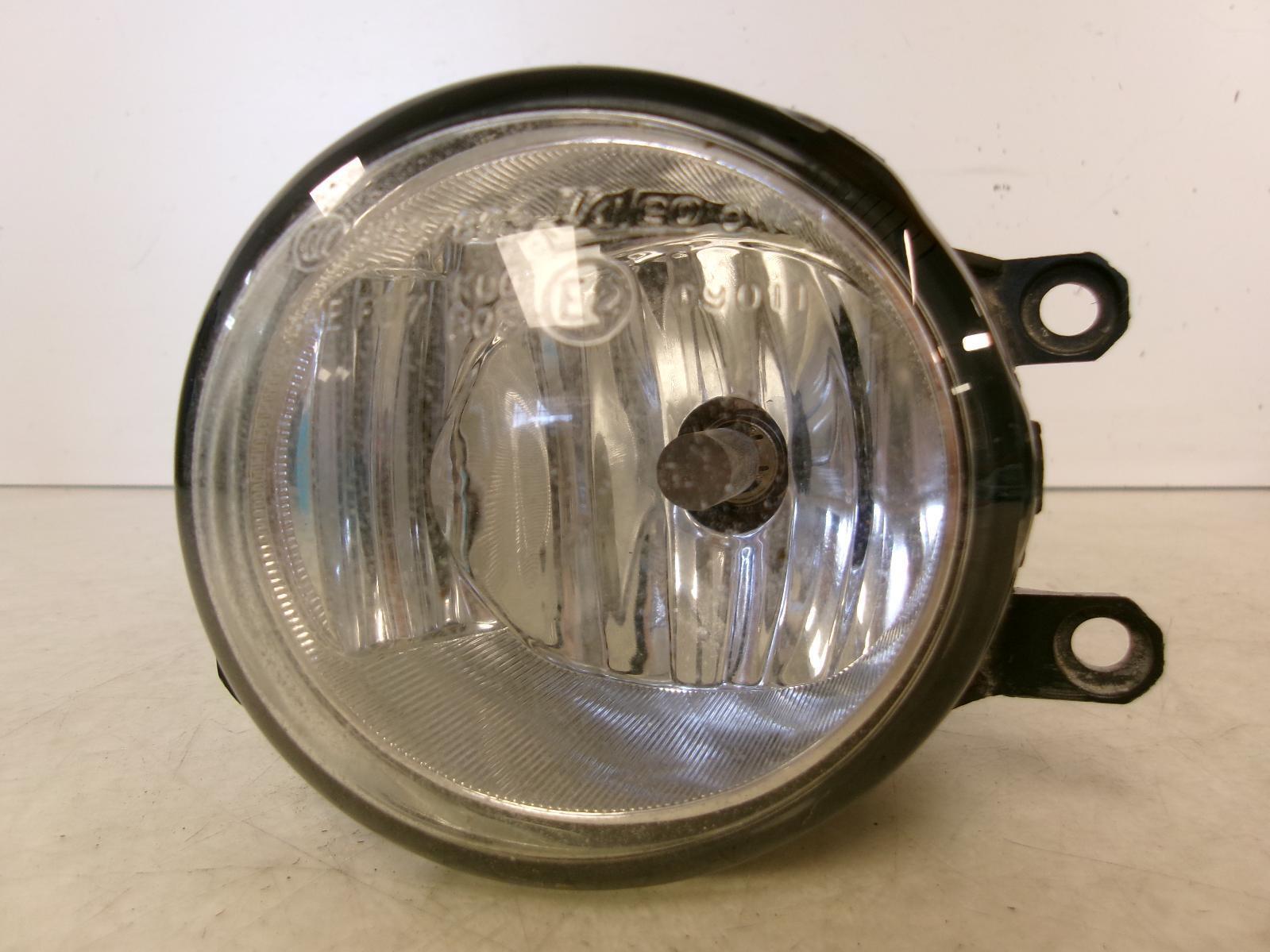 2011 - 2017 Toyota Sienna Driver Lh Halogen Fog Light OEM