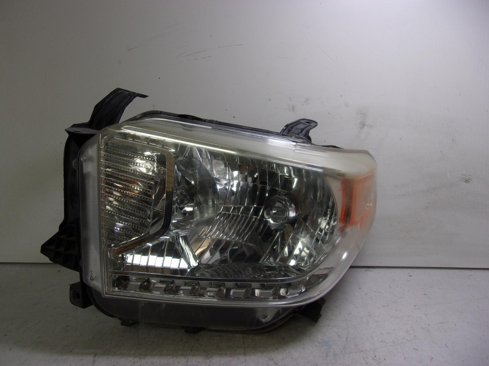 2014 2015 2016 2017 Toyota Tundra Lh Driver Headlight OEM B20L - 0