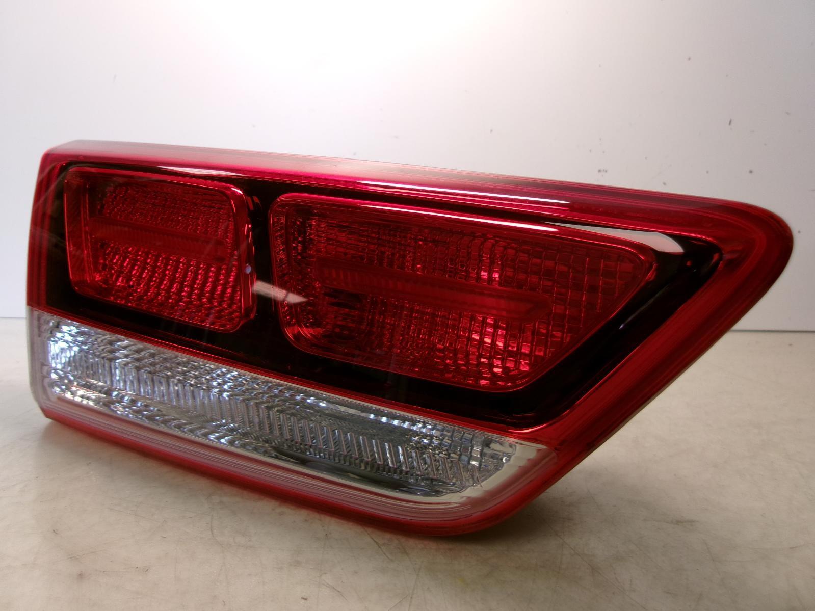 2016 - 2020 Kia Optima Driver Lh Inner Incandescent Lid Tail Light OEM