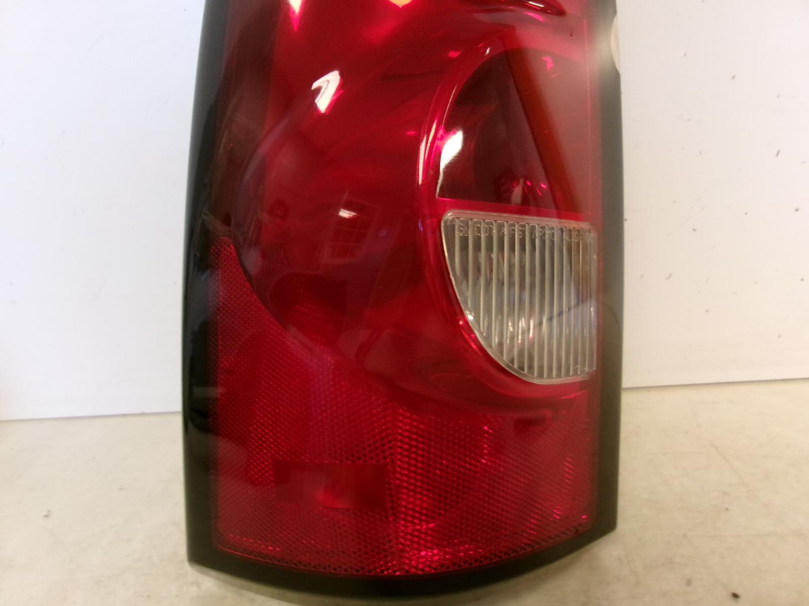 2006 Chevrolet Silverado 1500 Driver Lh Outer Tail Light OEM