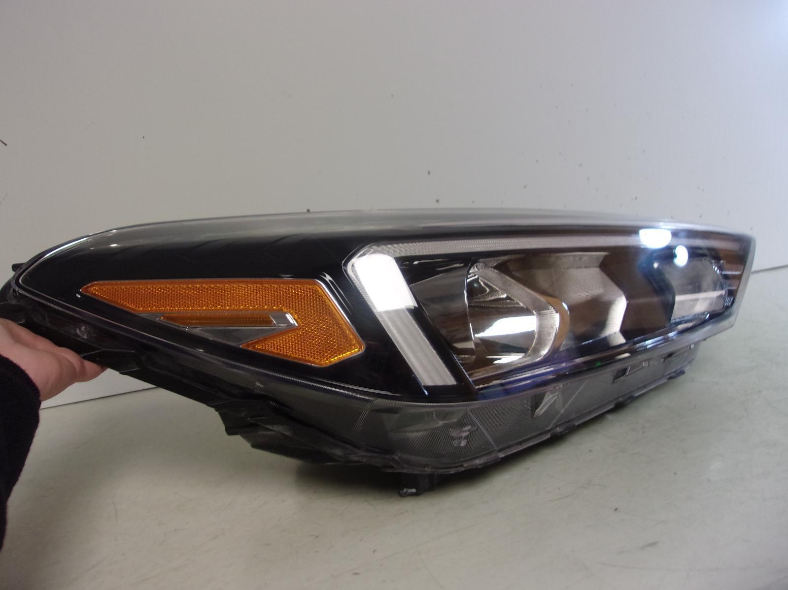 2019 2020 2021 Hyundai Tucson Passenger Rh Halogen Headlight W/ Led Accents OEM