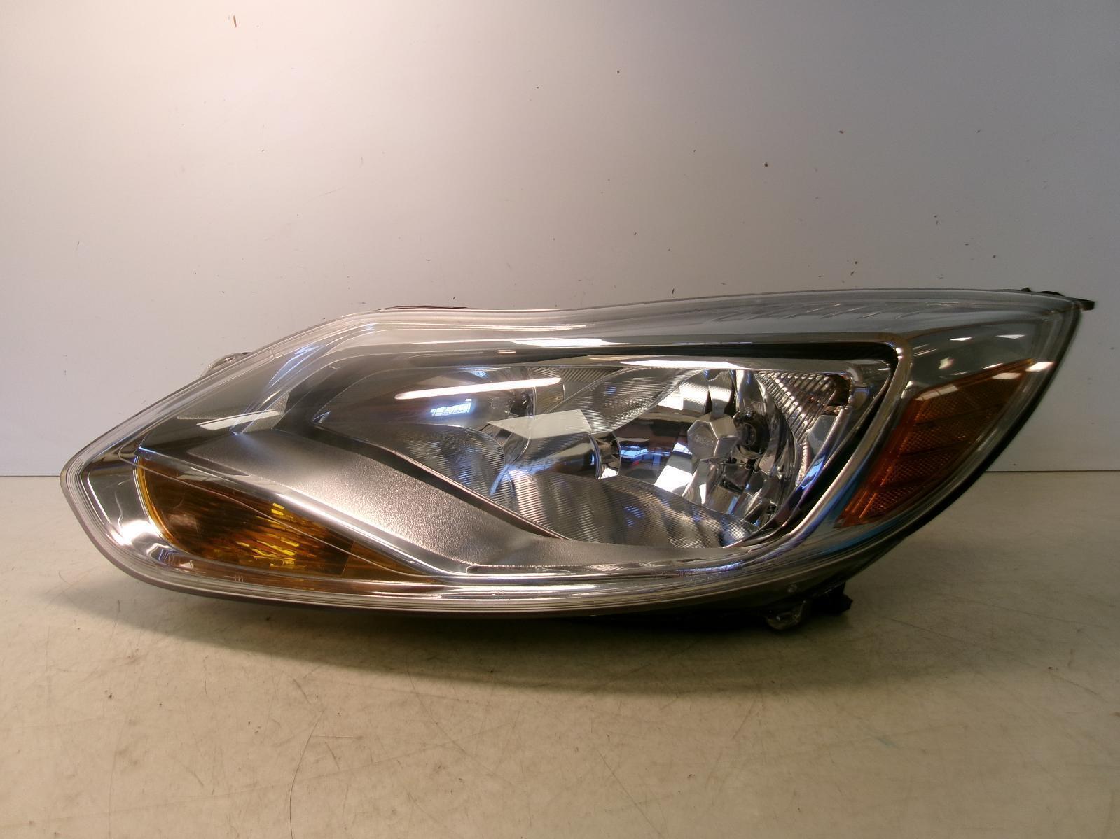 2013 2014 Ford Focus Driver Lh Halogen Chrome Trim Headlight OEM