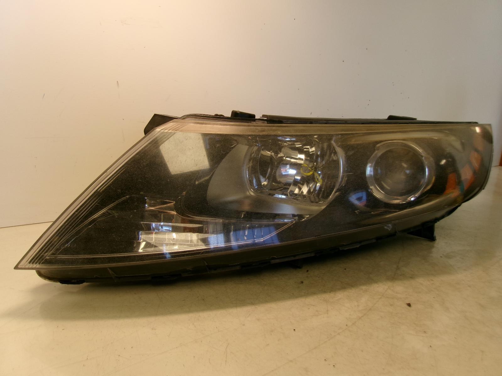 2011 Kia Optima SX EX LX Driver LH Halogen Headlight OEM - 0