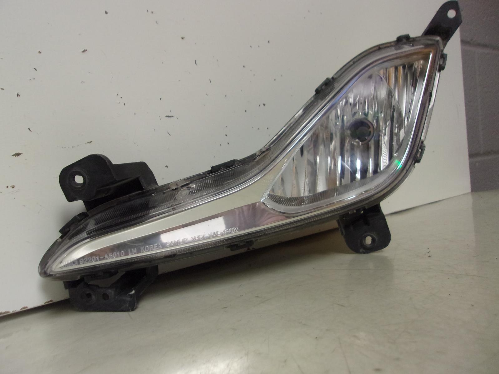 2013 2014 2015 2016 2017 Hyundai Elantra GT Driver LH Halogen Fog Light OEM