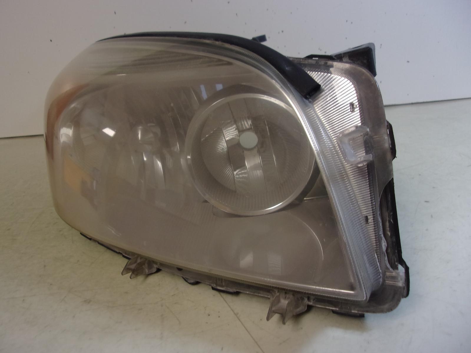 2006 2007 2008 Toyota Rav4 Passenger RH Halogen Headlight OEM