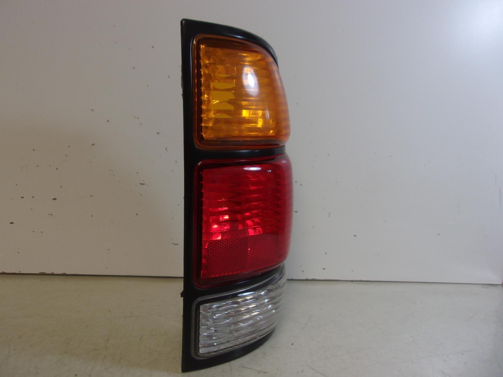 2000 2001 2002 2003 2004 Toyota Tundar Passenger RH Tail Light OEM - 0