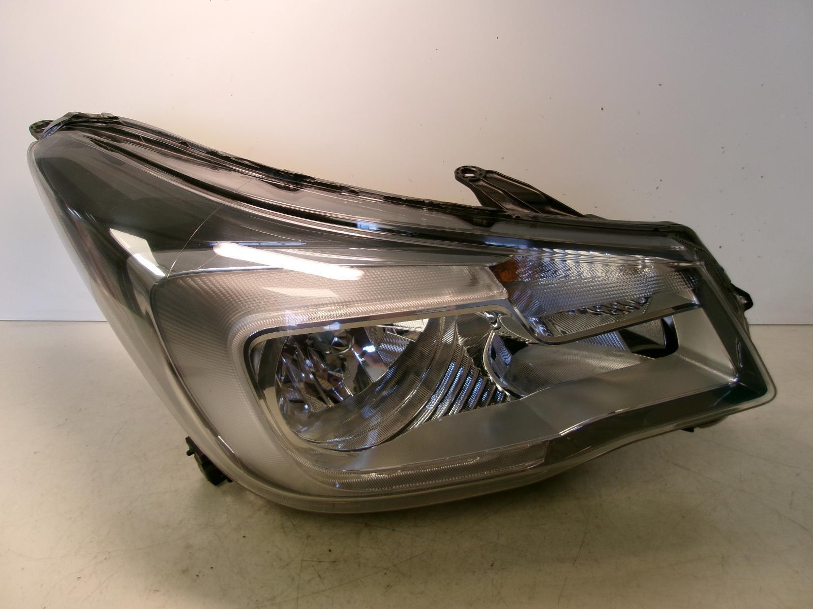 2017 2018 Subaru Forester Passenger Rh Halogen Headlight OEM