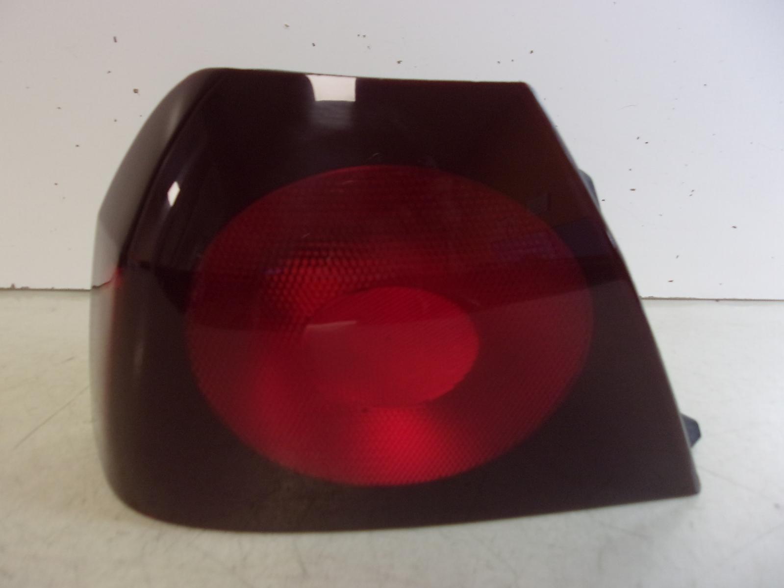 2000 2001 2002 2003 2004 Chevrolet Impala Driver LH Tail Light OEM