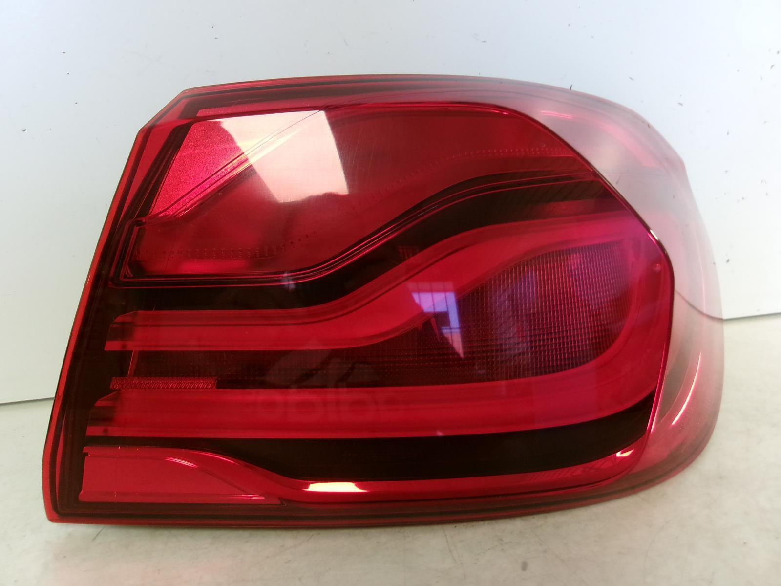 2018 2019 2020 BMW 440i Passenger Rh Outer Led Quarter Panel Tail Light OEM