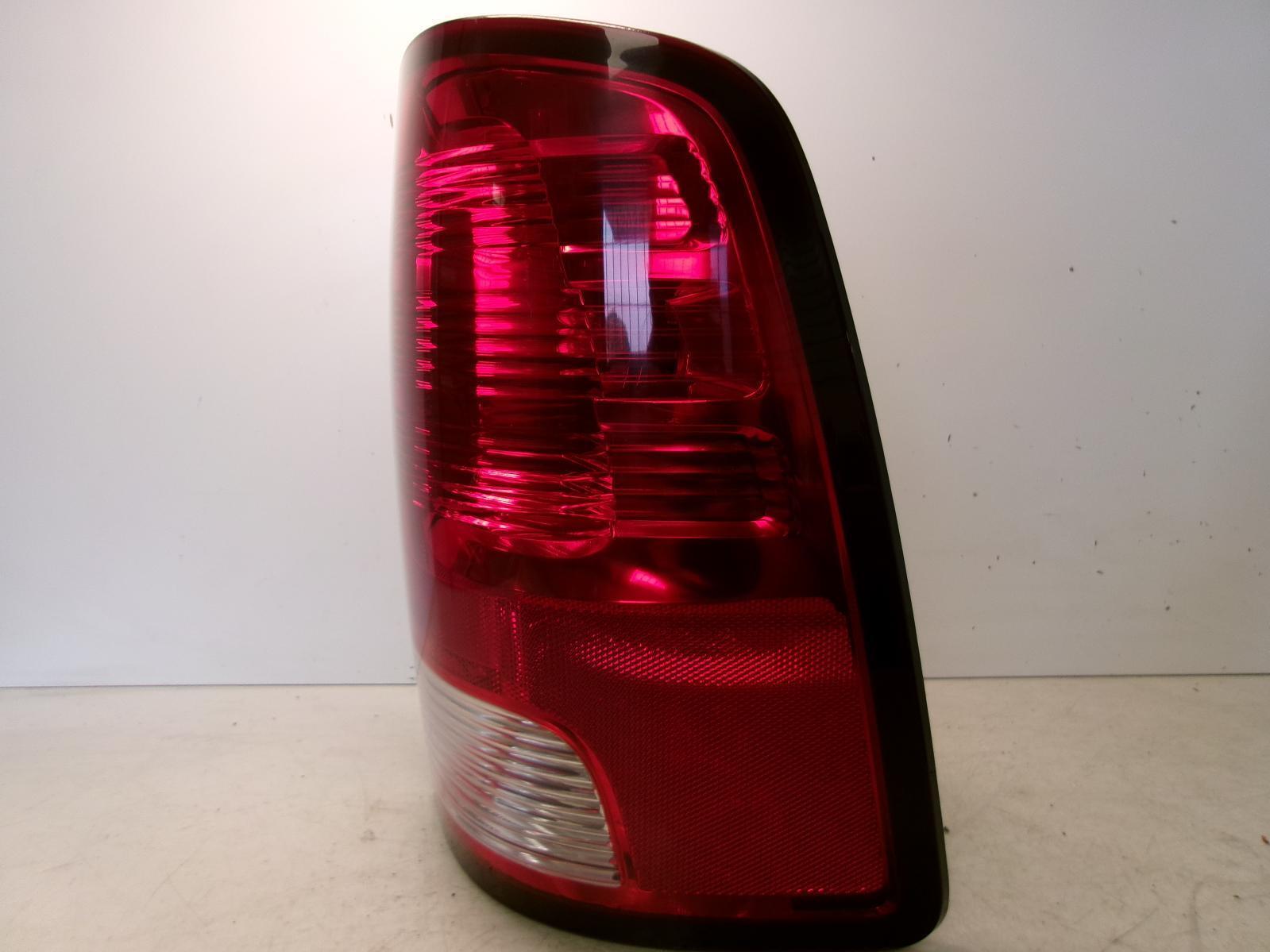 2009 - 2022 Dodge Ram 1500 / 2500 / 3500 Passenger Rh Non-led Tail Light OEM