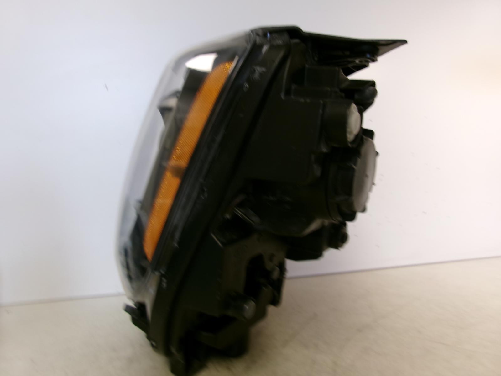 44004072