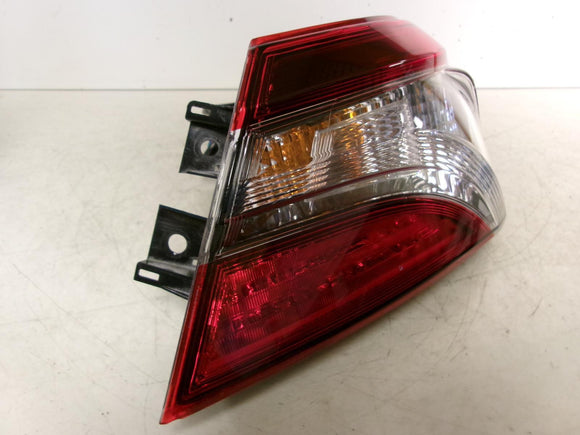2018 2019 Toyota Camry Passenger Rh Outer Black Trim Tail Light OEM