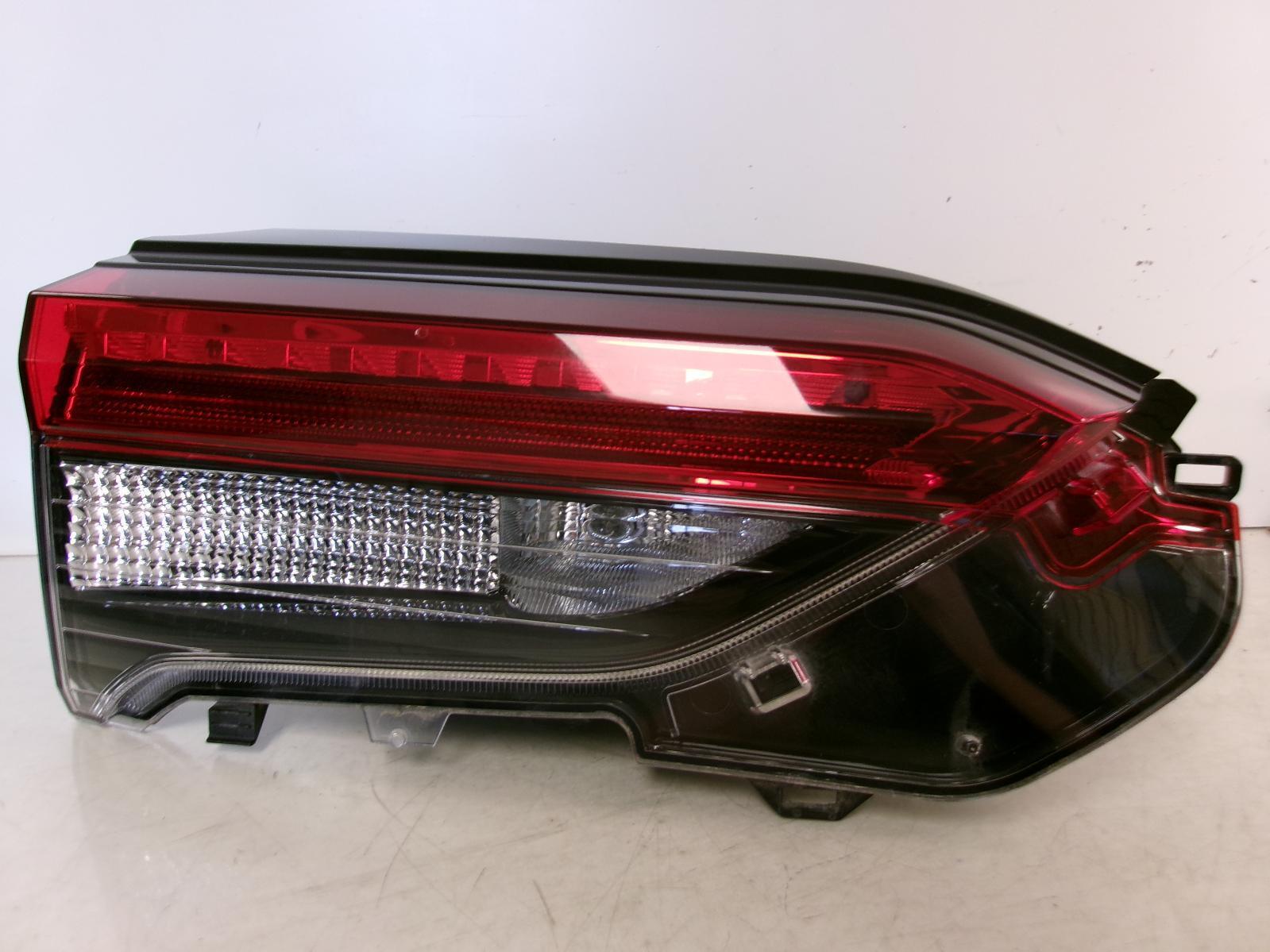 2019 2020 2021 2022 2023 Toyota Rav4 Driver Lh Inner Lid Tail Light OEM