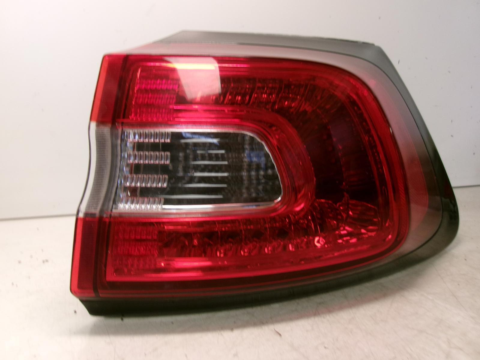 2014 2015 2016 2017 2018 Jeep Cherokee Passenger RH Outer LED Tail Light OEM - 0