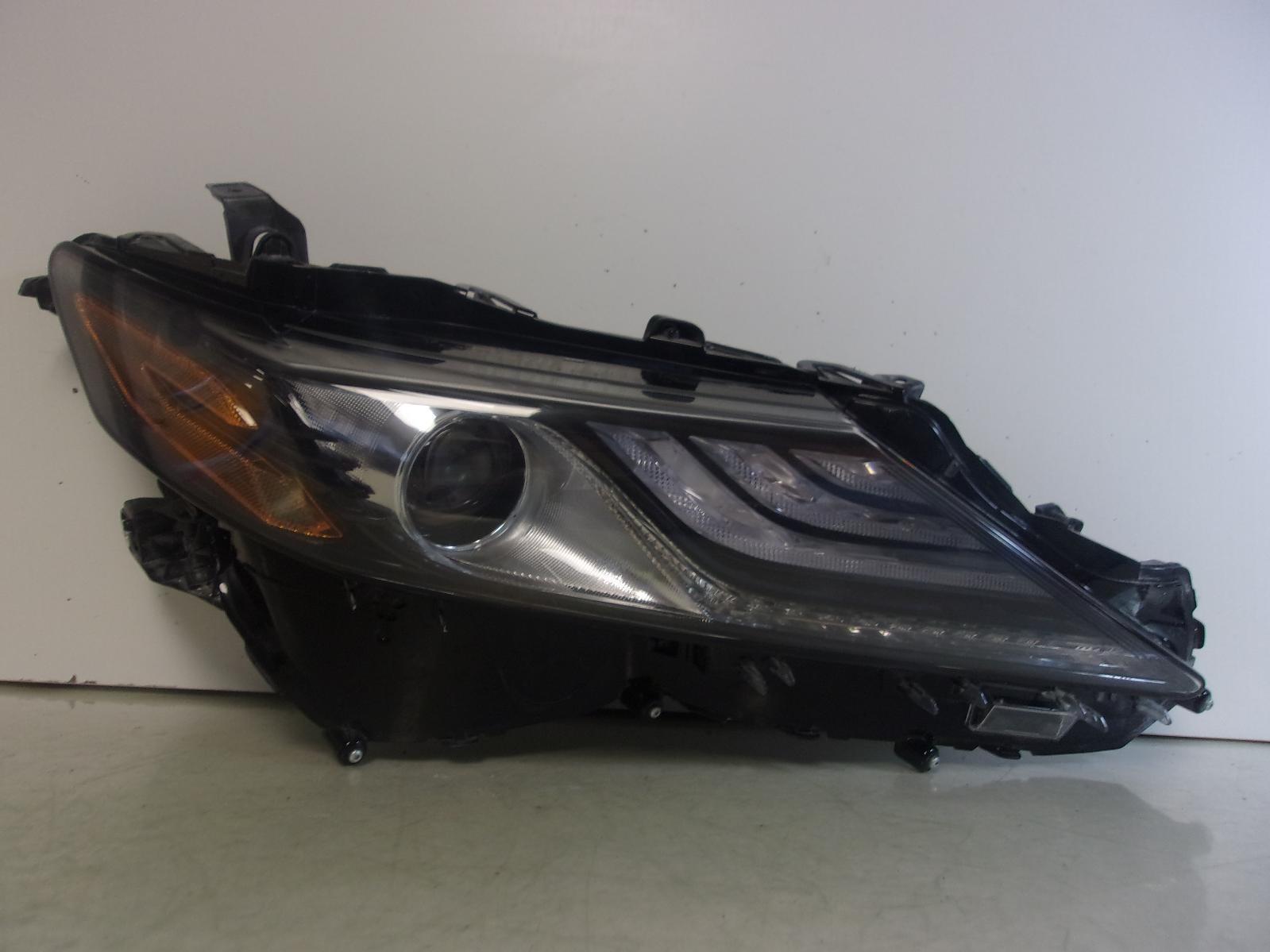 2018 - 2023 Toyota Camry Passenger Rh LED Headlight With Black Trim OEM