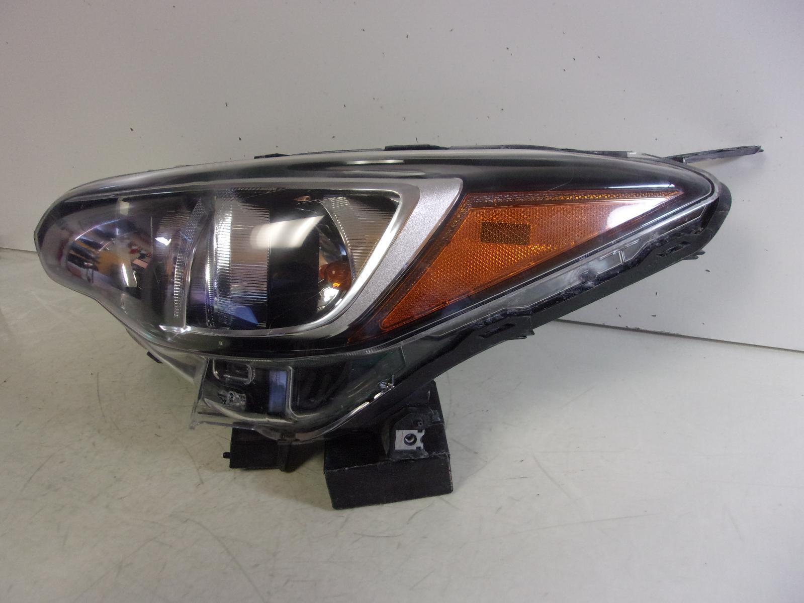 2017 - 2023 Subaru Impreza Driver Lh Halogen Headlight OEM - 0