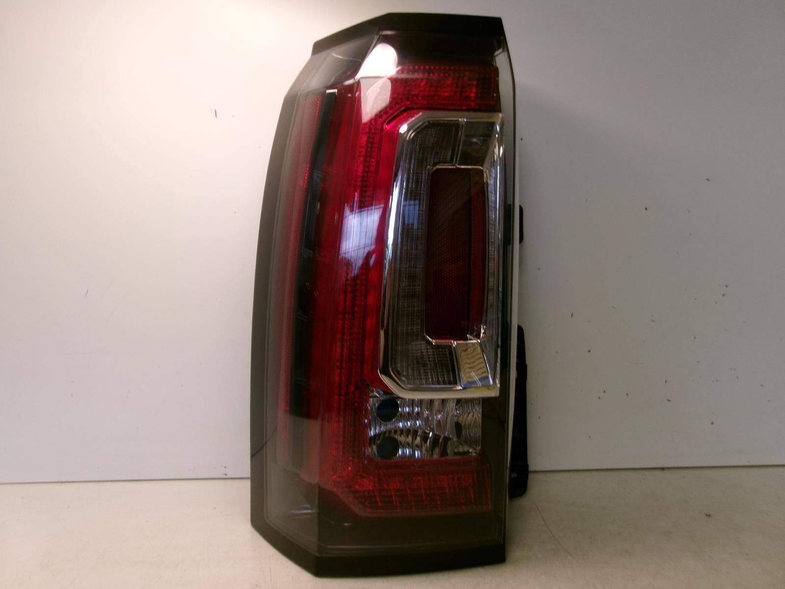 Fits 2015 2016 2017 2018 2019 2020 GMC Yukon Driver LH Outer LED Tail Light