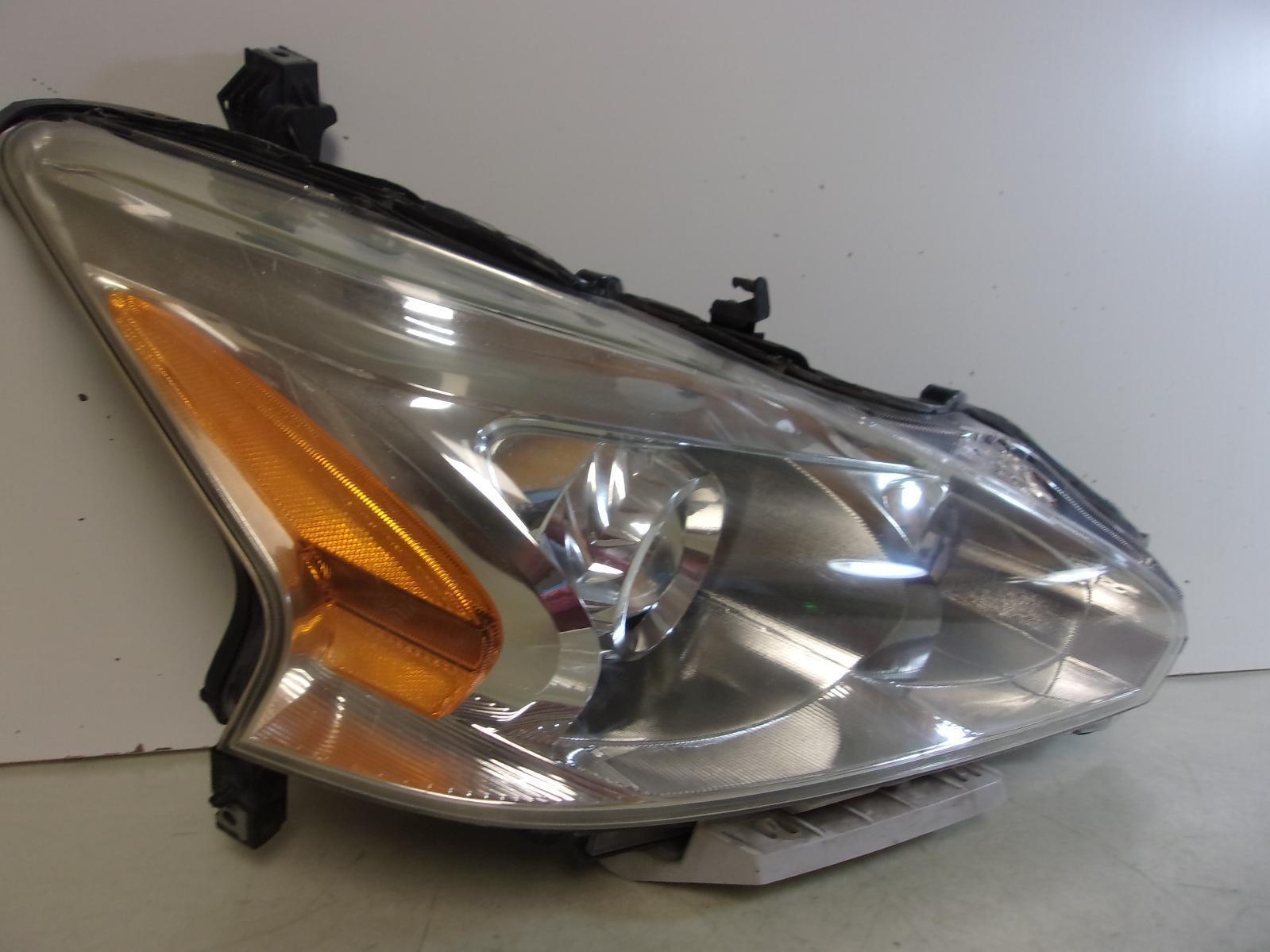 2013 2014 2015 Nissan Altima Sedan Passenger RH Halogen Headlight OEM - 0