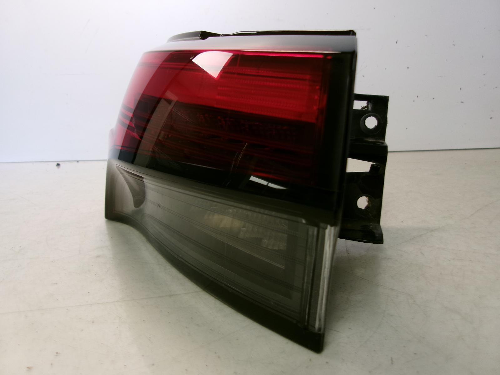 2022 Infiniti Qx60 Driver Lh Outer LED Quarter Panel Tail Light OEM